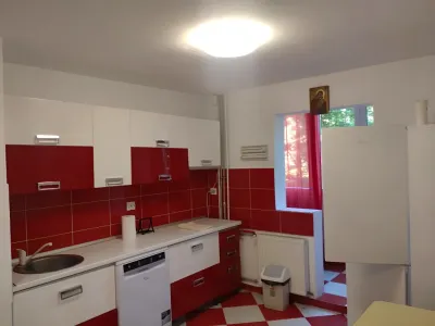 bucatarie utilata inchiriere apartament Sector 4 Bucuresti